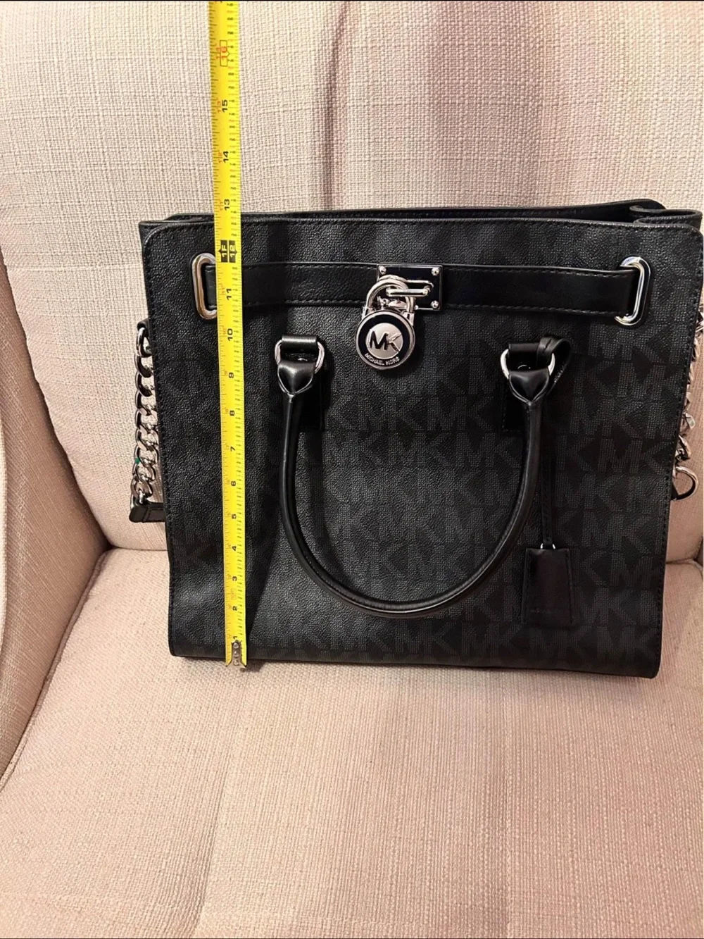 Michael Kors sophisticated michael
